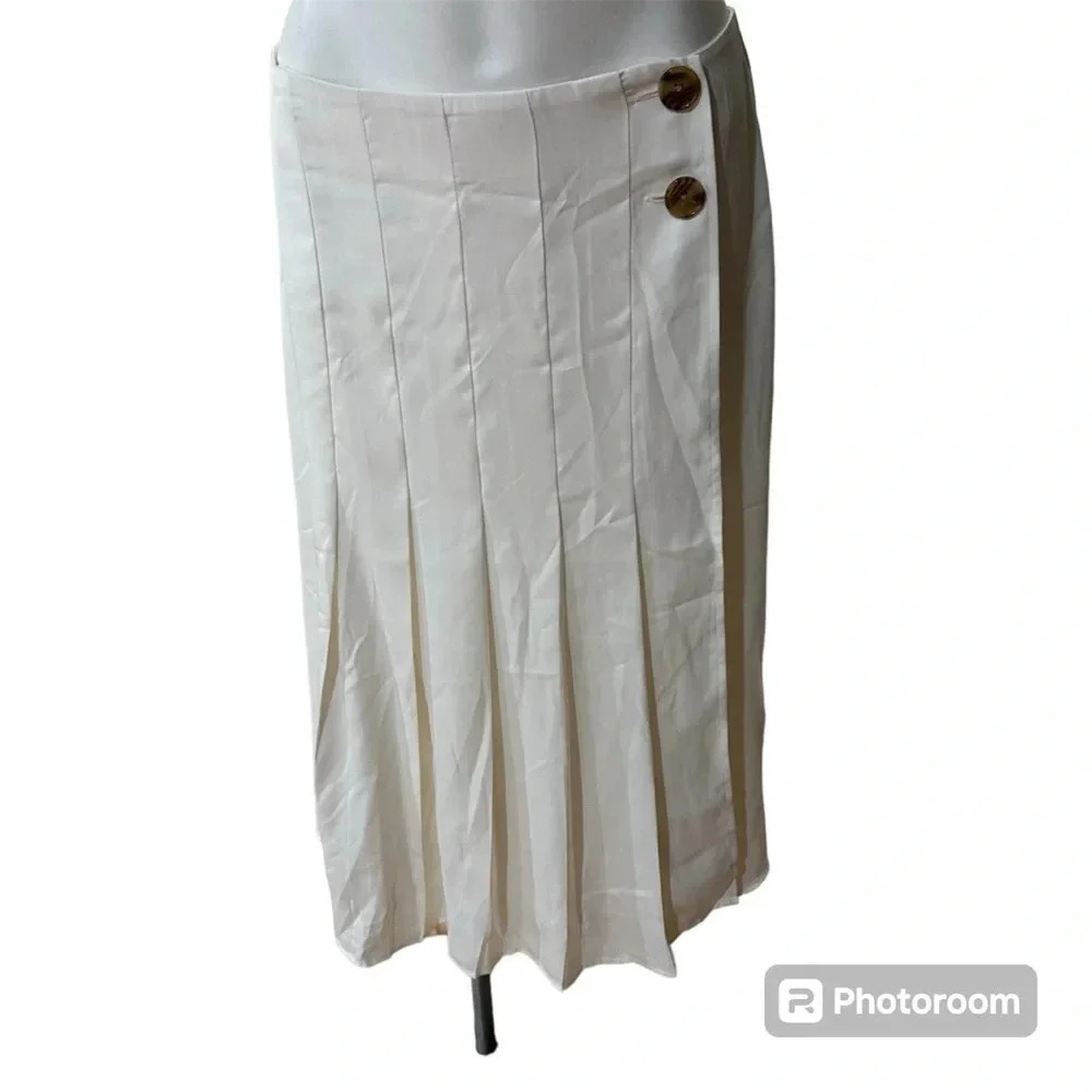 Banana Republic factory  satin,wrap,pleated skirt